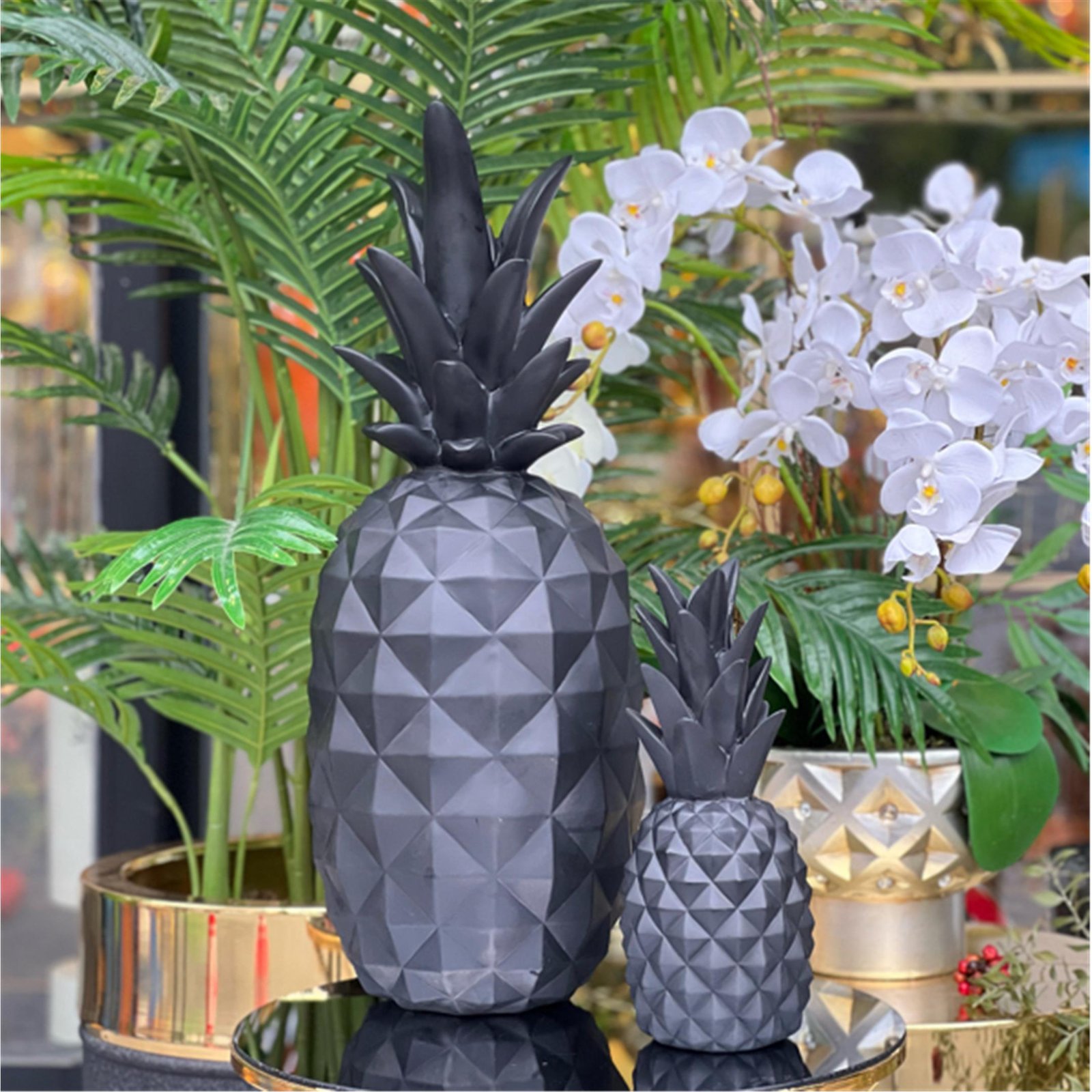 KÜÇÜK ANANAS SİYAH