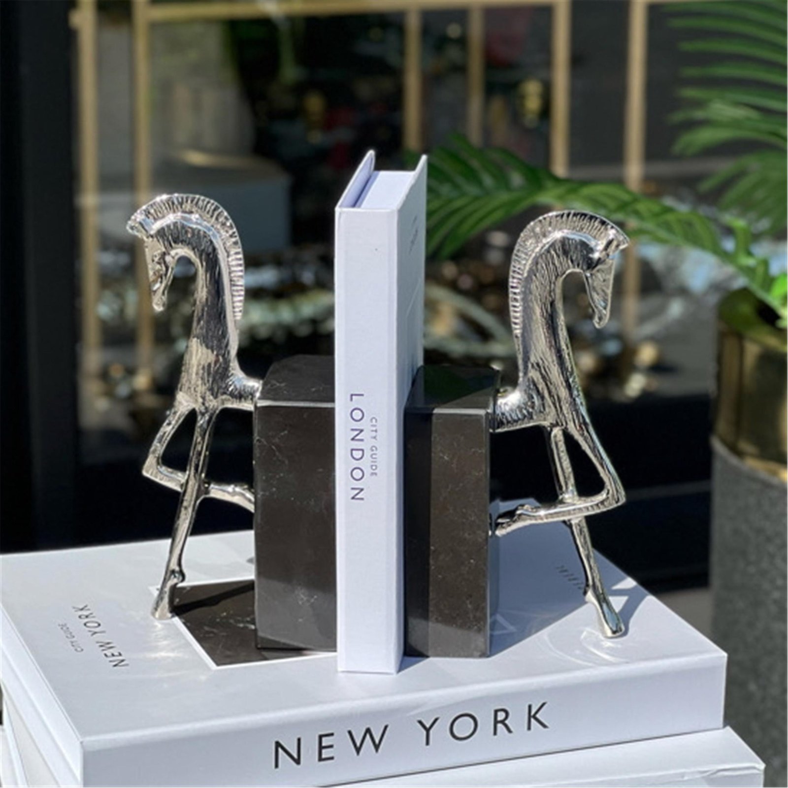 TRUVA MERMERLİ KİTAP TUTACAĞI GÜMÜŞ