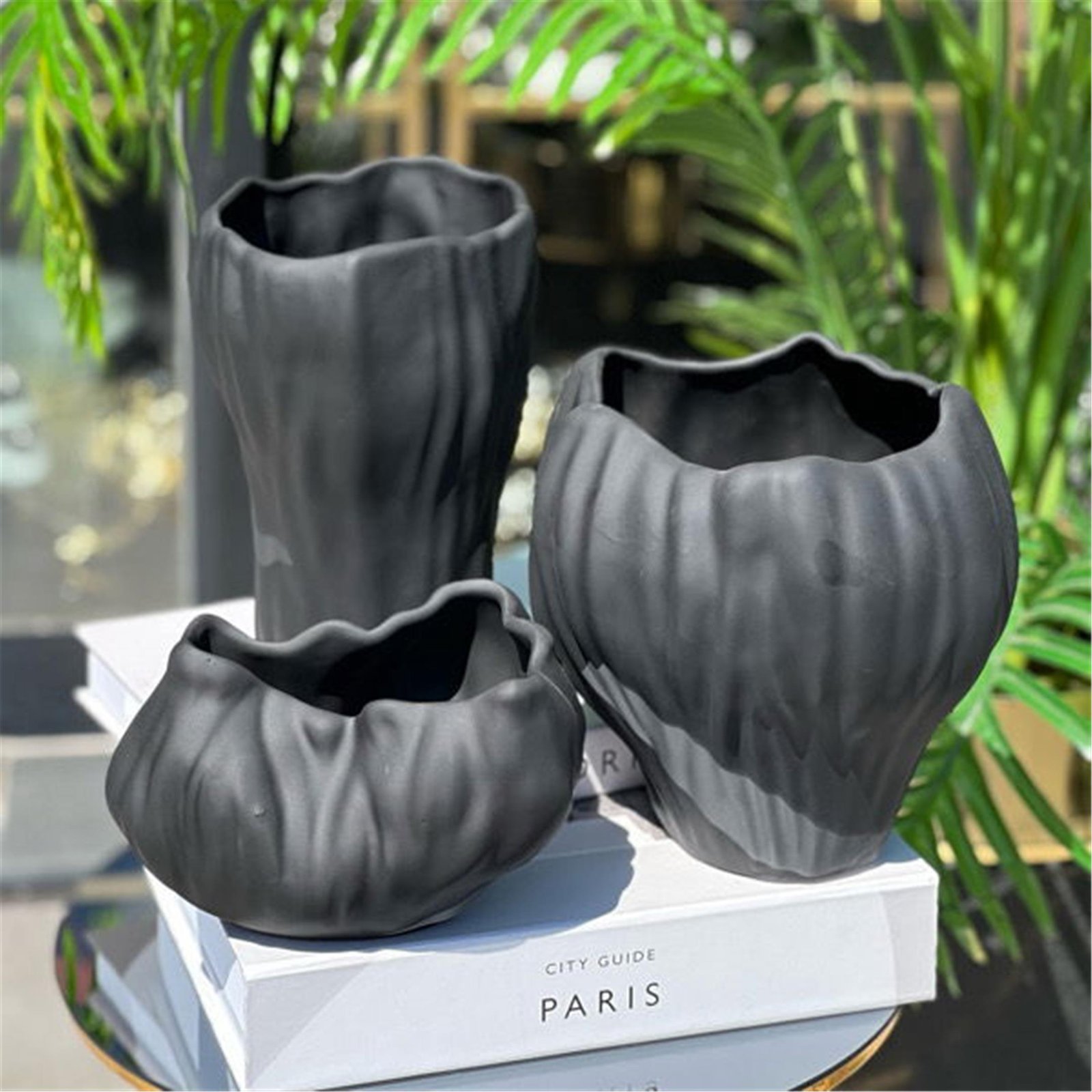 3 LÜ MİNİ DALGALI VAZO SİYAH