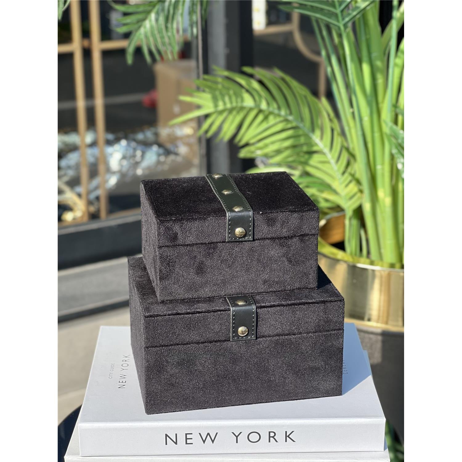 2 Lİ DERİ KUTU SİYAH DERİ BANT DETAYLI