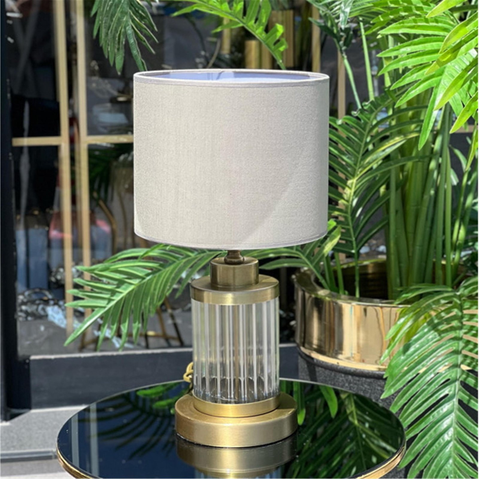 PRİNÇ RENGİ BORU CAM ABAJUR