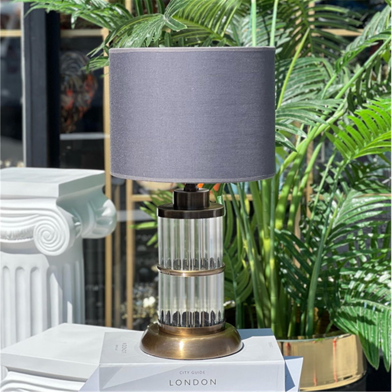 ESKİTME ŞEFFAF ÇİZGİLİ 2 KAT CAM ABAJUR