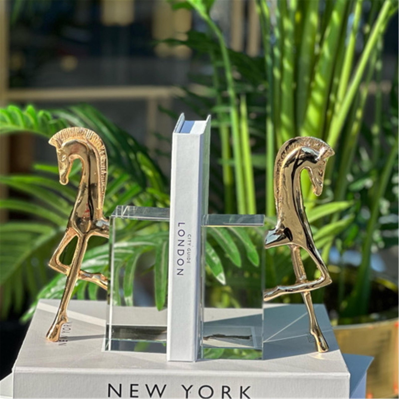 TRUVA KRİSTAL KİTAP TUTUCU ALTIN