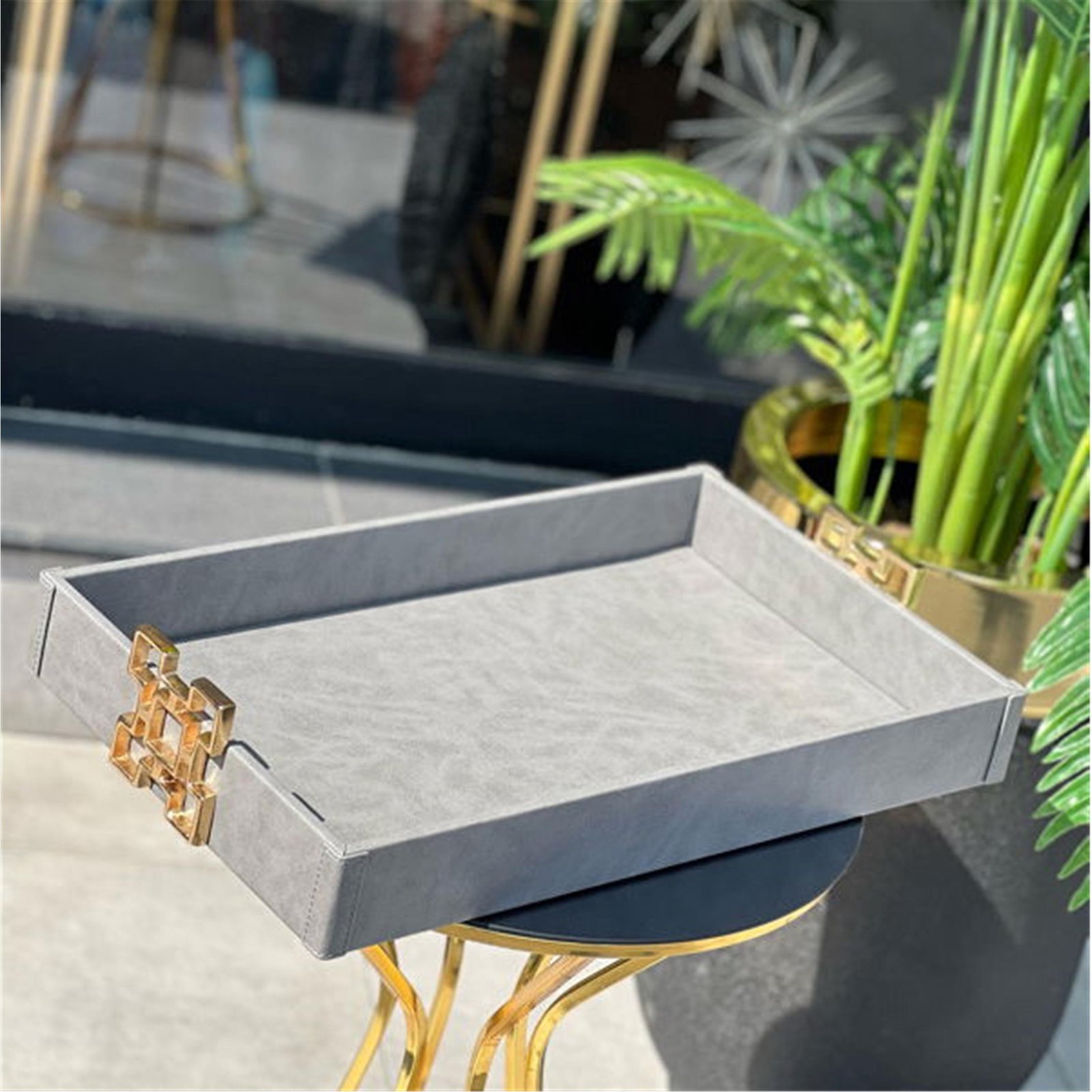 KARELİ H MODEL TEPSİ DERİ GRİ