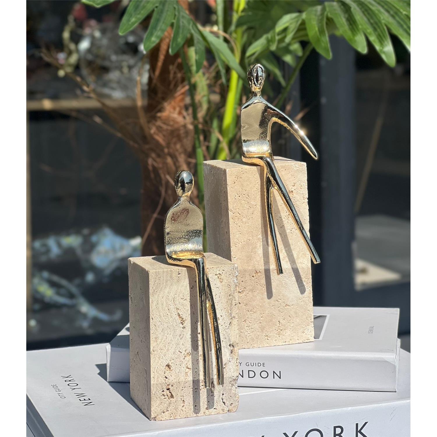 2 Lİ 13-10 CM TRAVERTEN OTURAN ADAM ALTIN