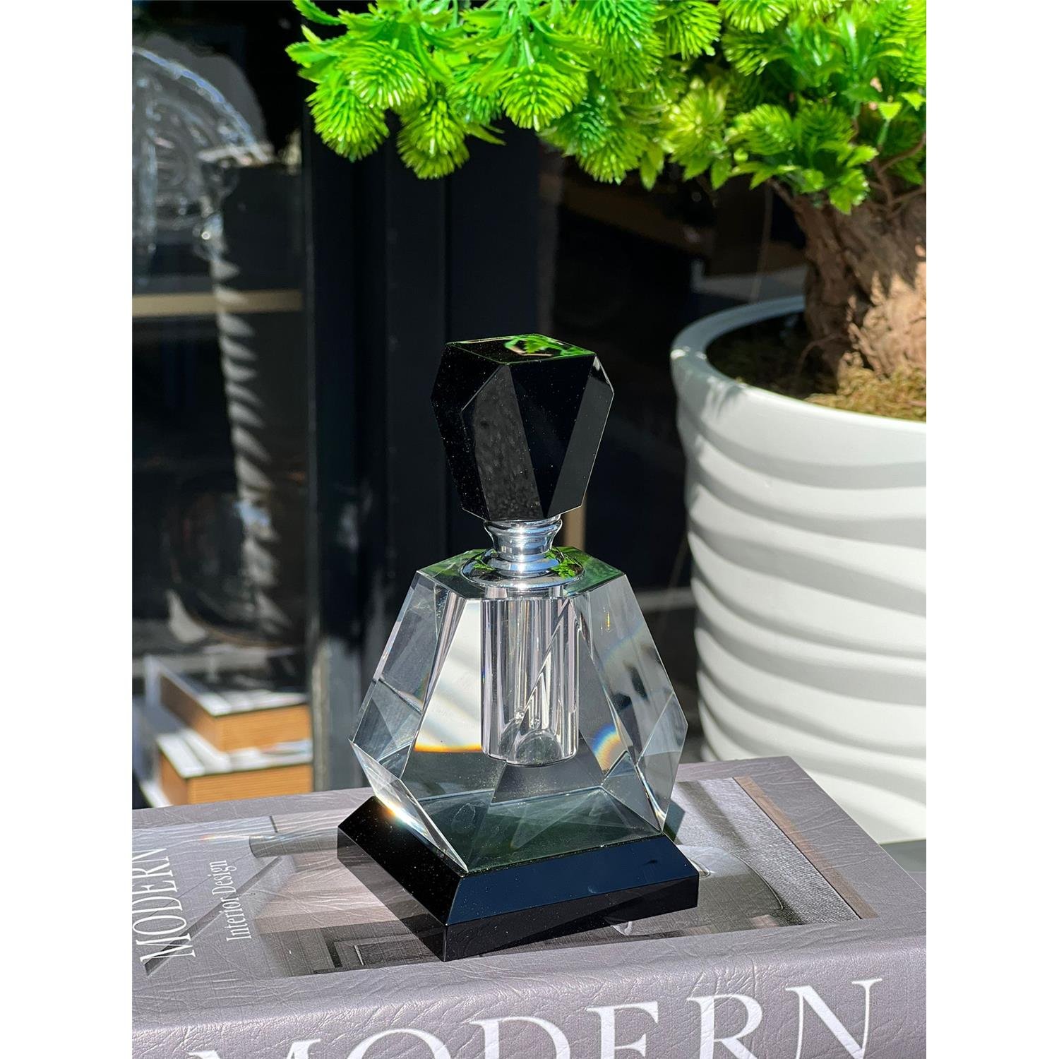 İTHAL SİYAH KAİDELİ PARFÜM ŞİŞESİ BÜYÜK