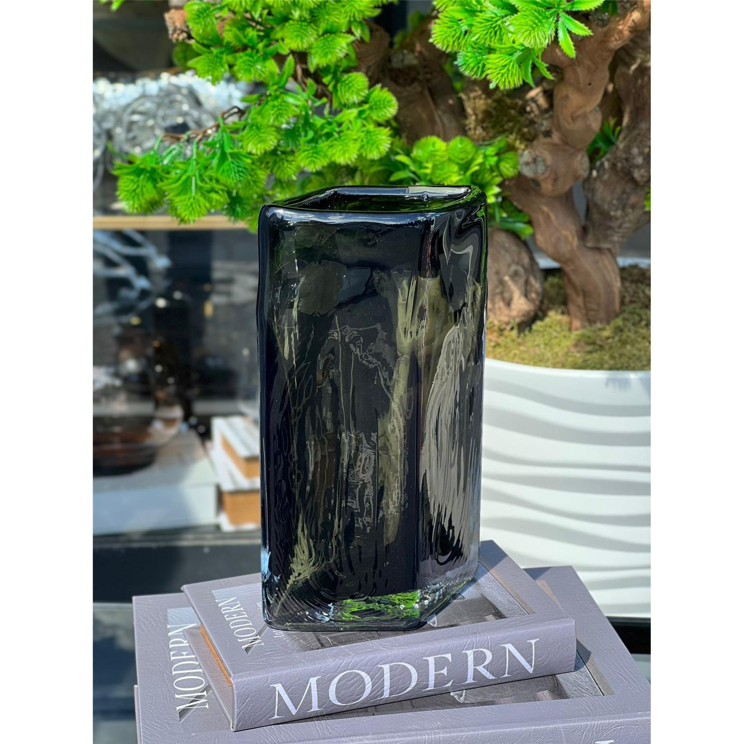 İTHAL REZ KARE FÜME CAM VAZO KÜÇÜK