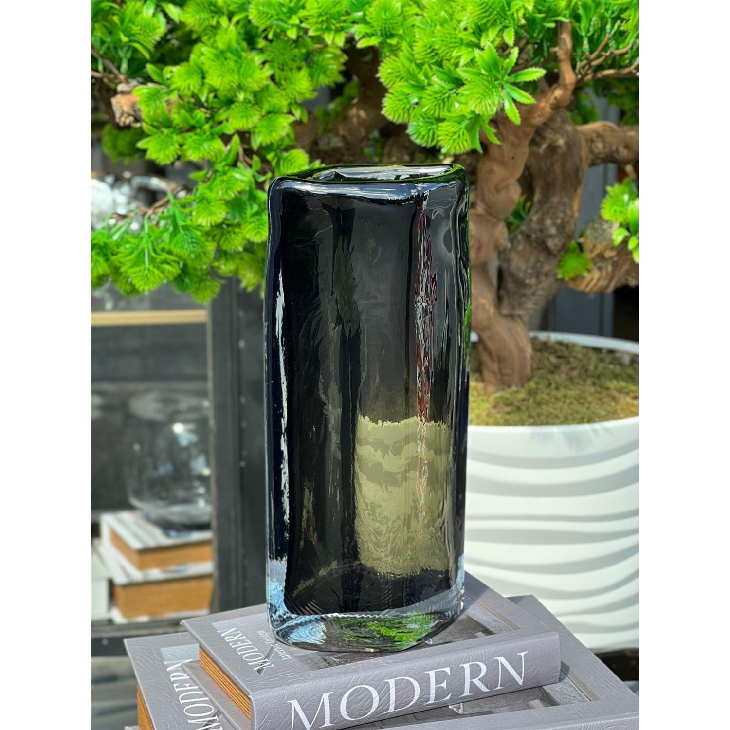 İTHAL REZ KARE FÜME CAM VAZO BÜYÜK