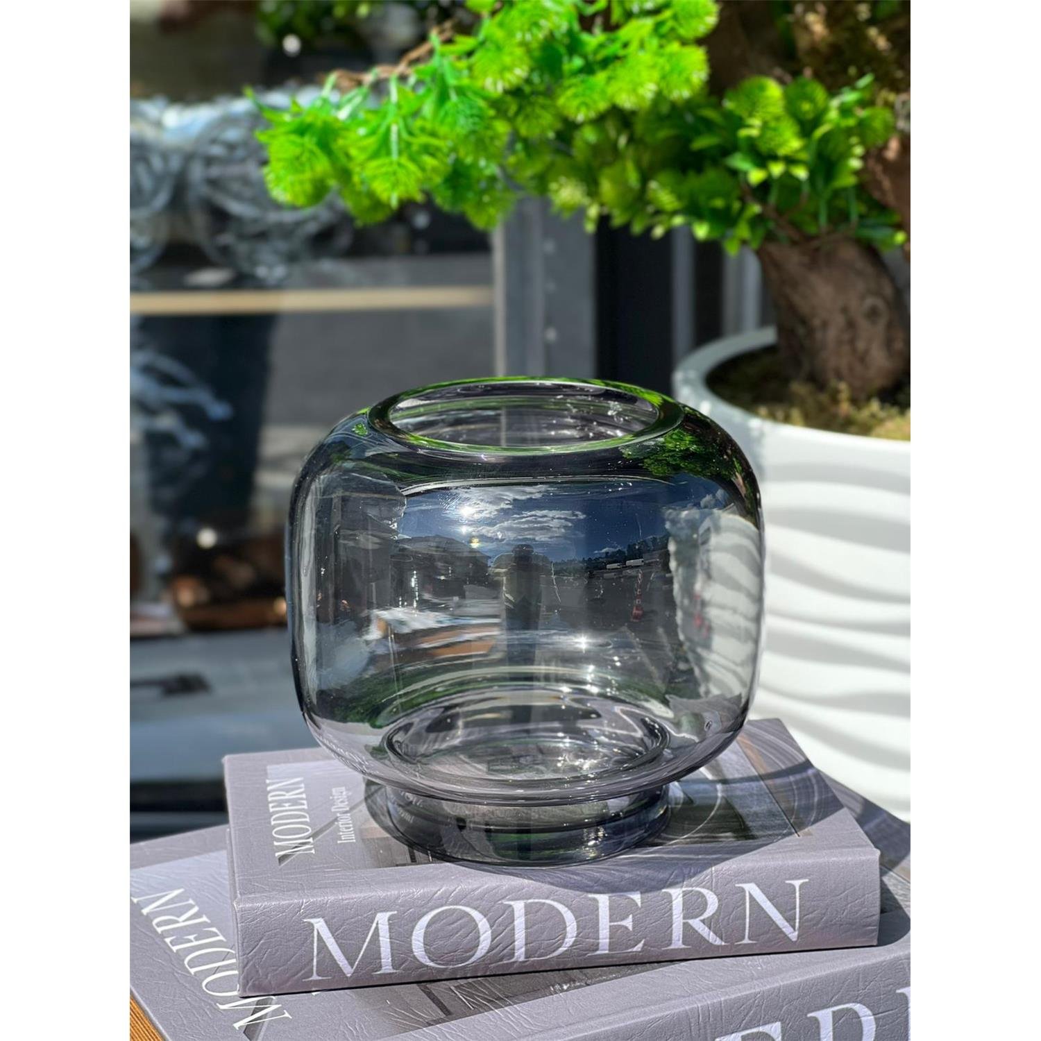 İTHAL BİG LARGA CAM VAZO FÜME KÜÇÜK