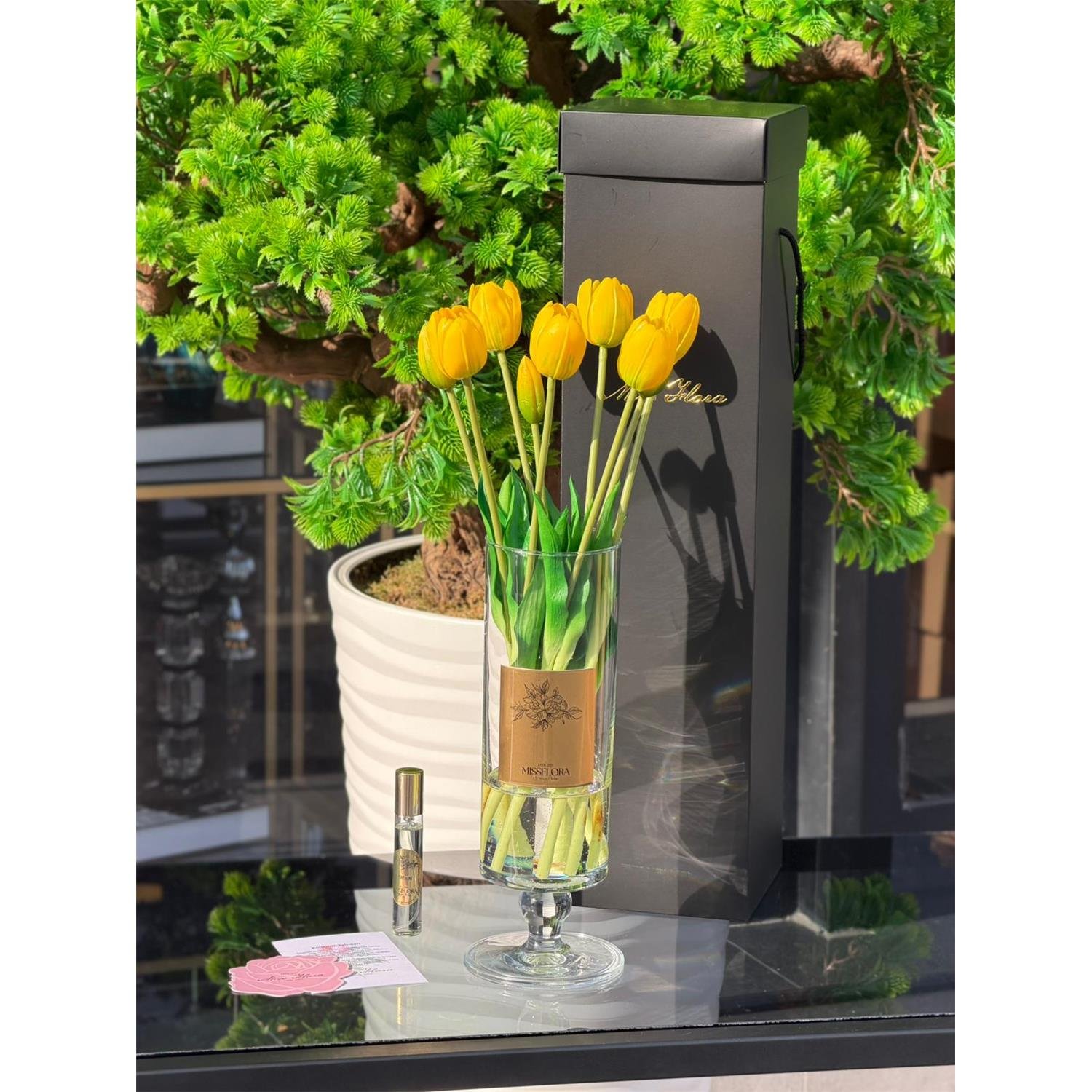 CAM VAZOLU ISLAK LALE SARI ESKİTME