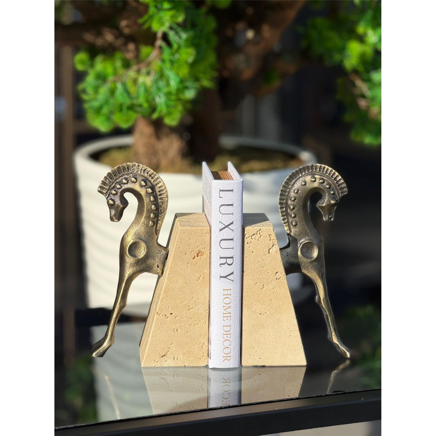 YENİ TRUVA ATLI KİTAP TUTUCU ESKİTME