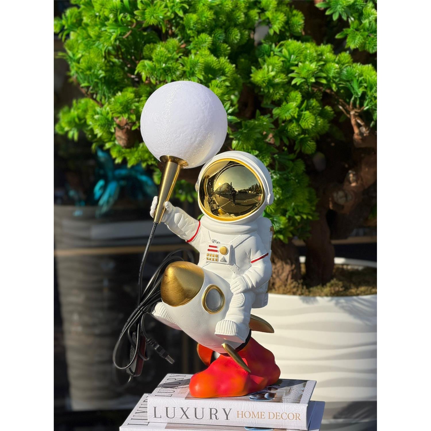 SPACE ASTRONOT MASA LAMBASI ROKETLİ