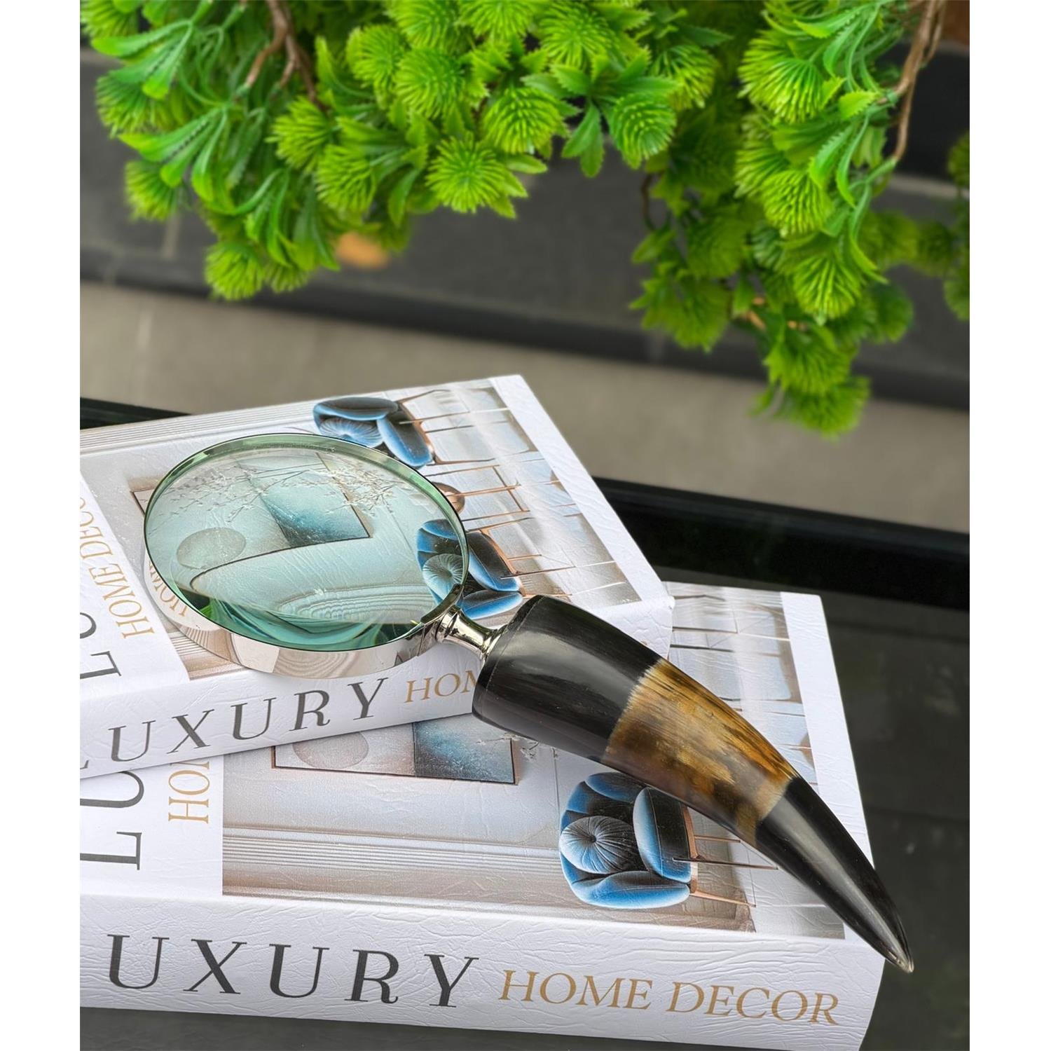 TUTMA YERİ BOYNUZ BÜYÜTEÇ 15522