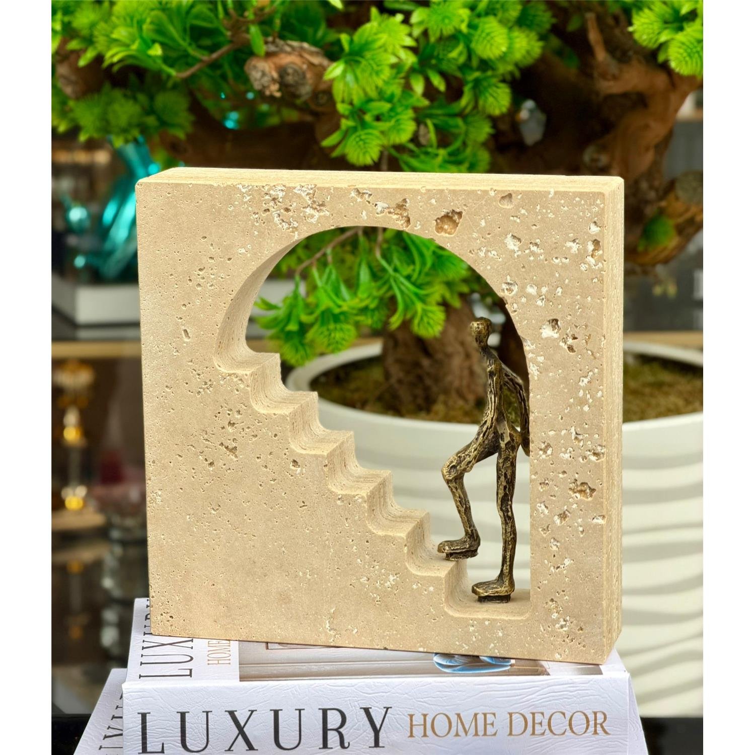 TRAVERTEN MERDİVENLİ ADAM OBJE