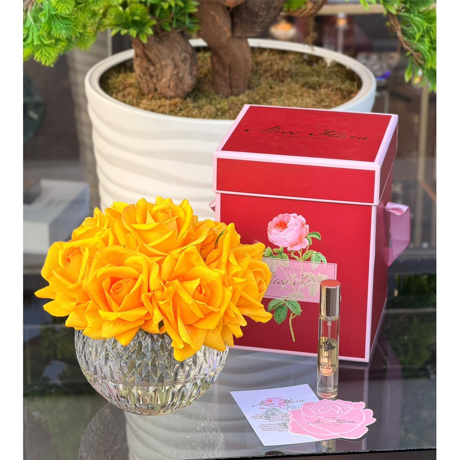 8 GÜLLÜ KESME CAM ODA KOKUSU SARI